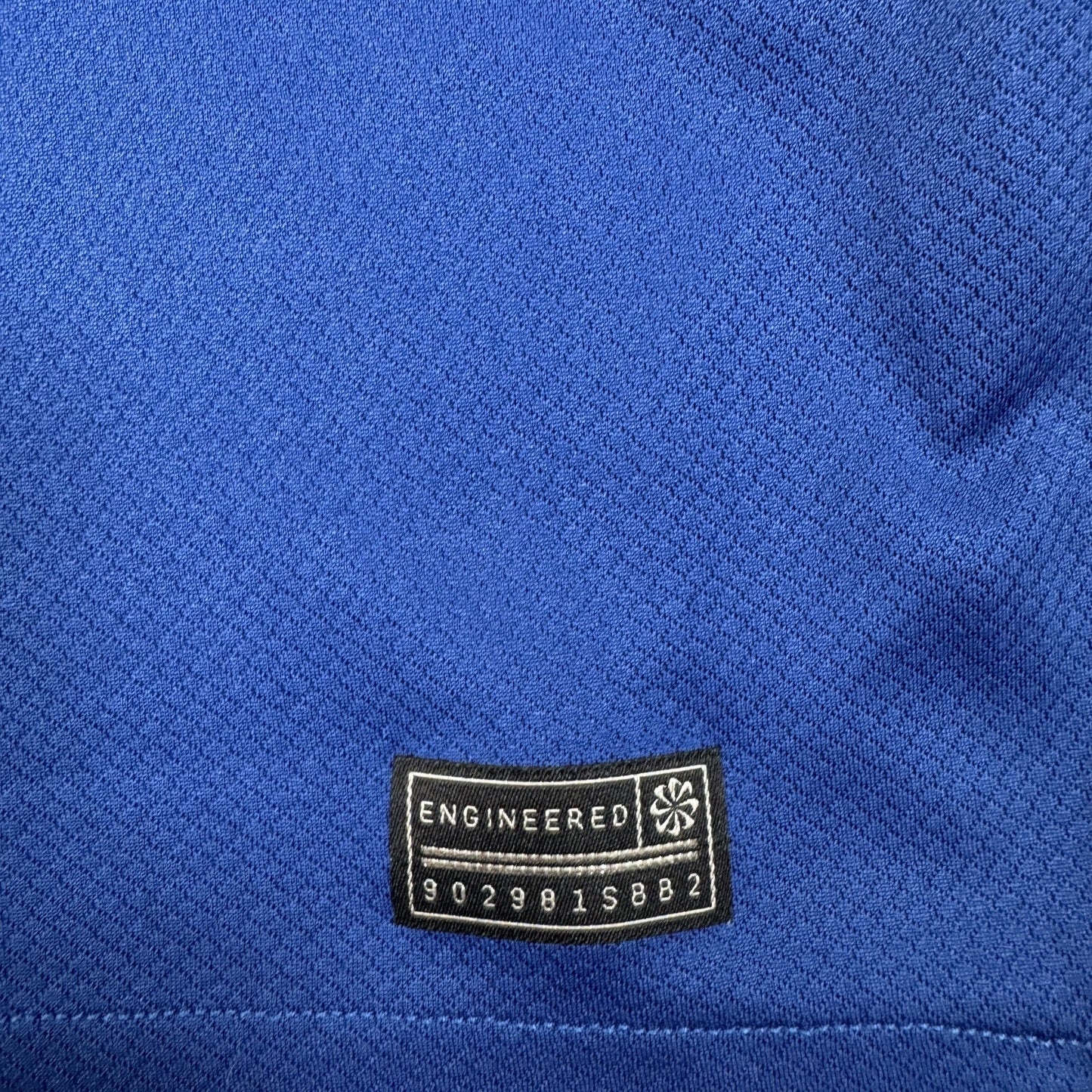 Chelsea 2023/2024 Home Shirt Small
