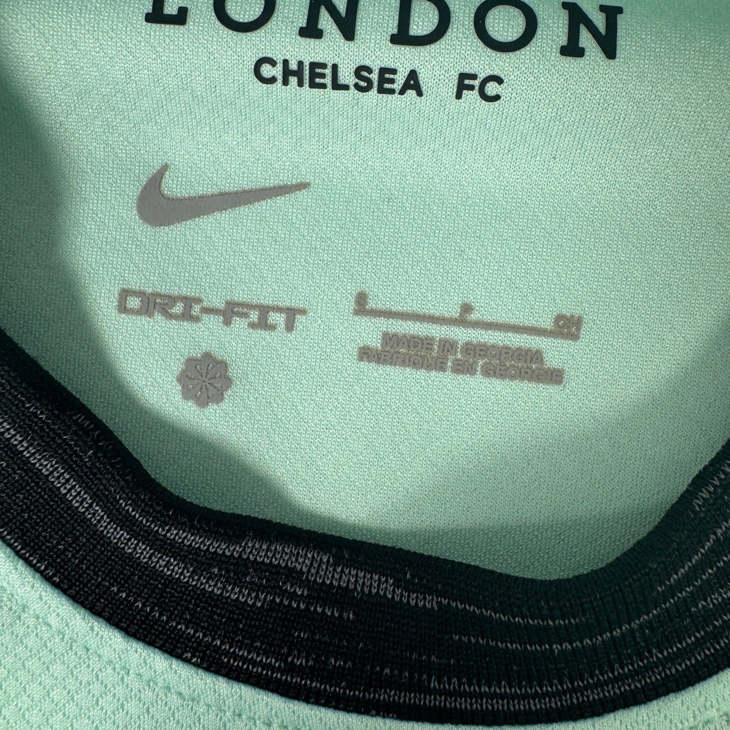 Chelsea 2023/2024 Third Football Shirt Small