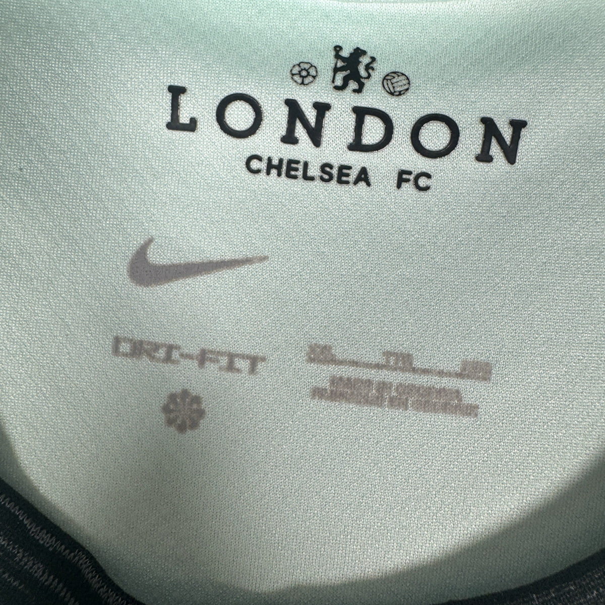 Chelsea 2023/2024 Third Shirt XXL