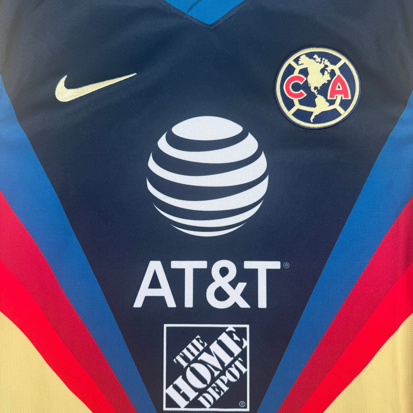 Club America 2020/2021 Home Football Shirt Medium