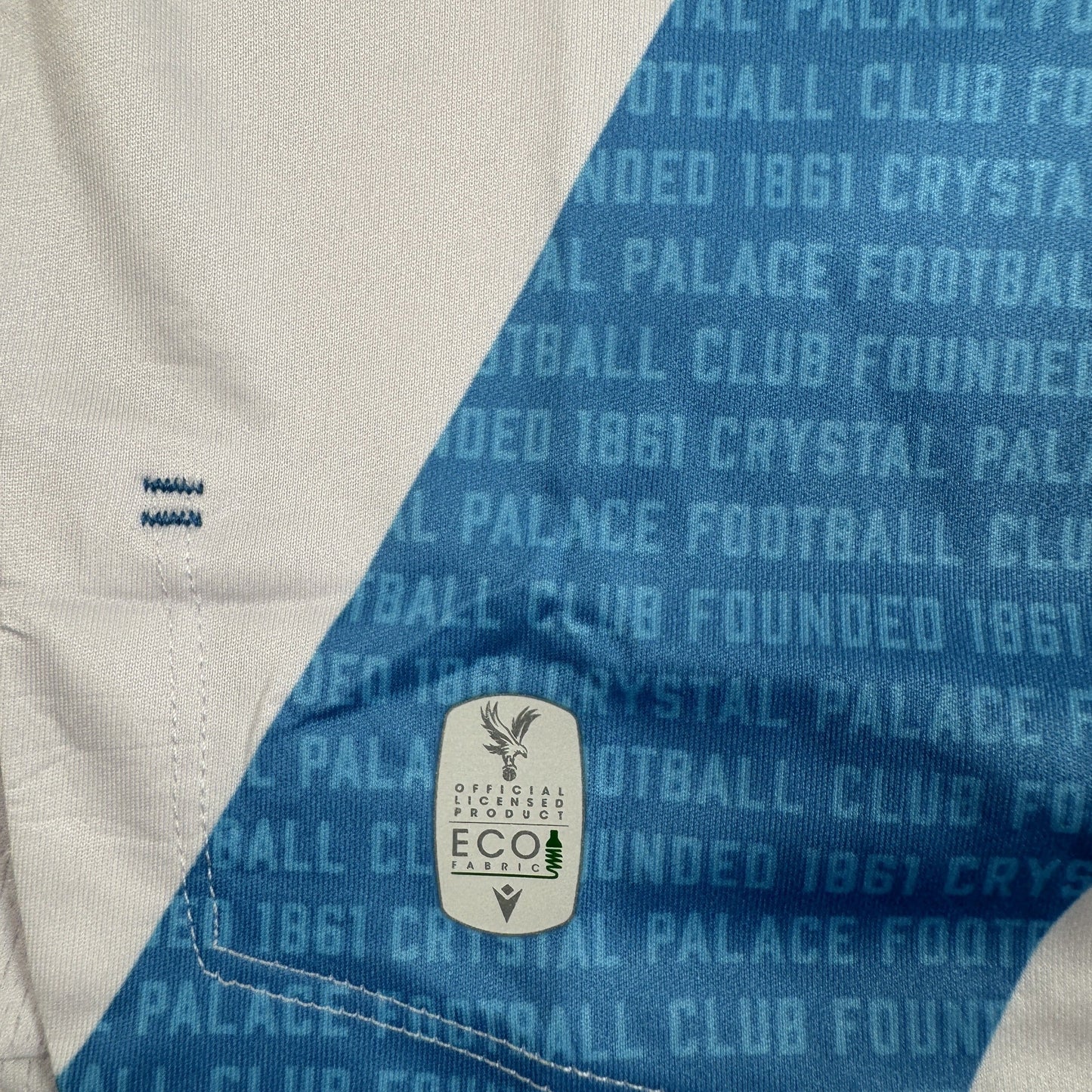 Crystal Palace 2023/2024 Away Shirt Small