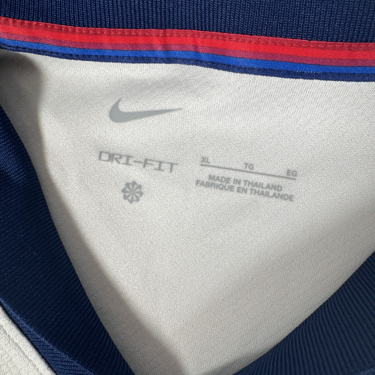 England 2024/2025/2026 Home Football Shirt XL