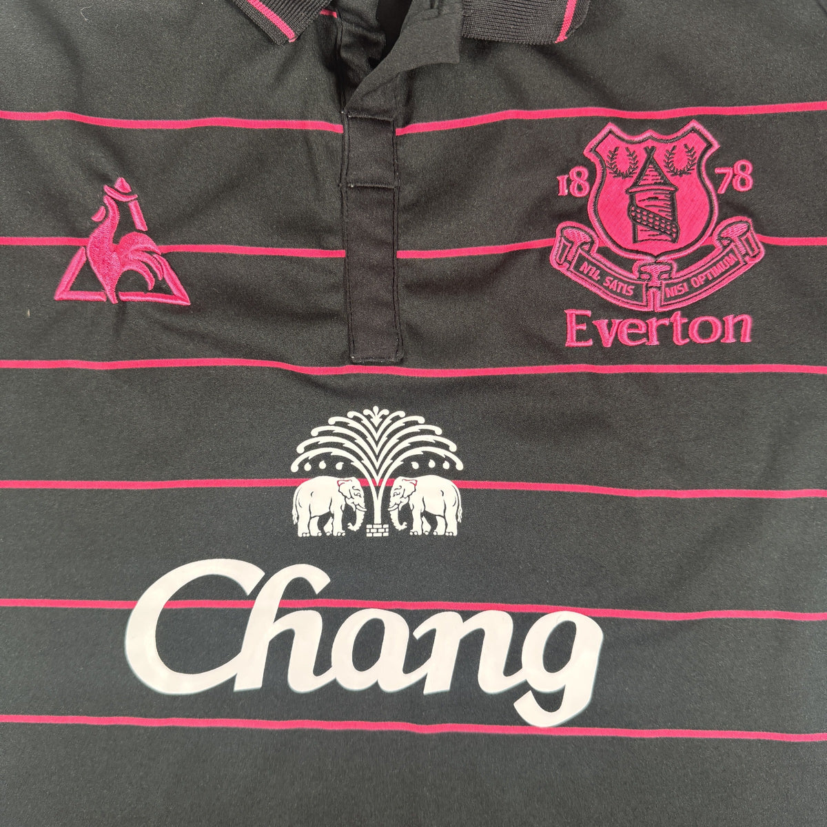 Everton 2009/2010 Away Football Shirt Medium