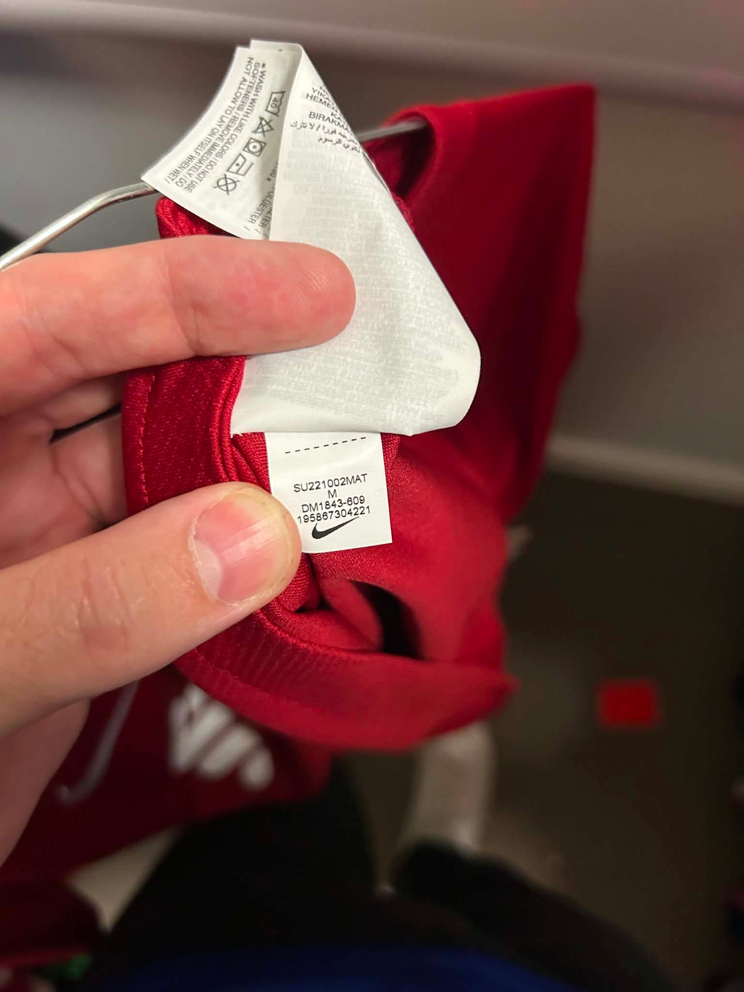 Liverpool 2022-2023 Home Shirt (BNWT) M