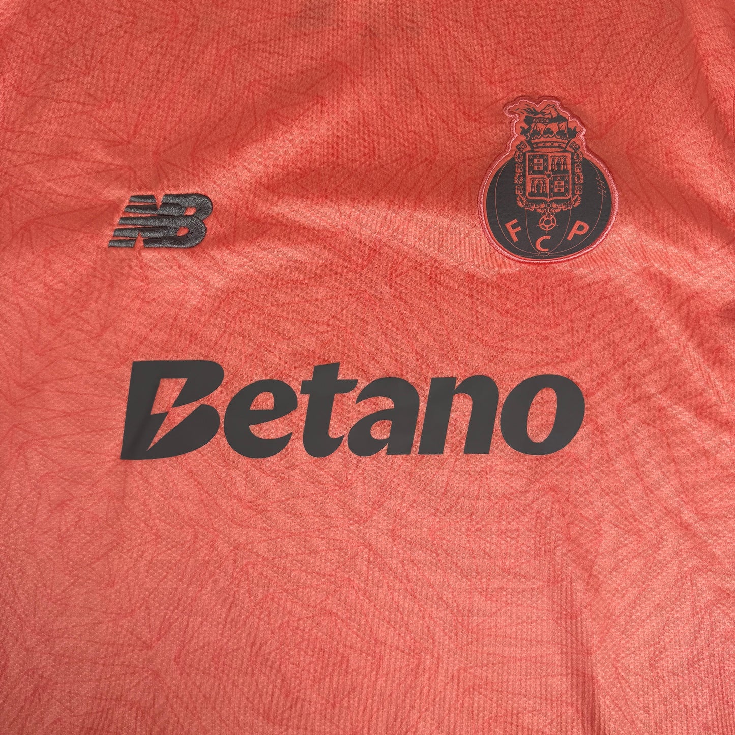 FC Porto 2025/2026 Away Football Shirt Large