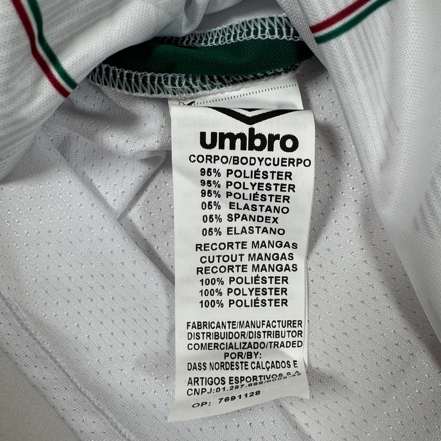 Fluminense 2020/2021 Away Football Shirt Small BNWT