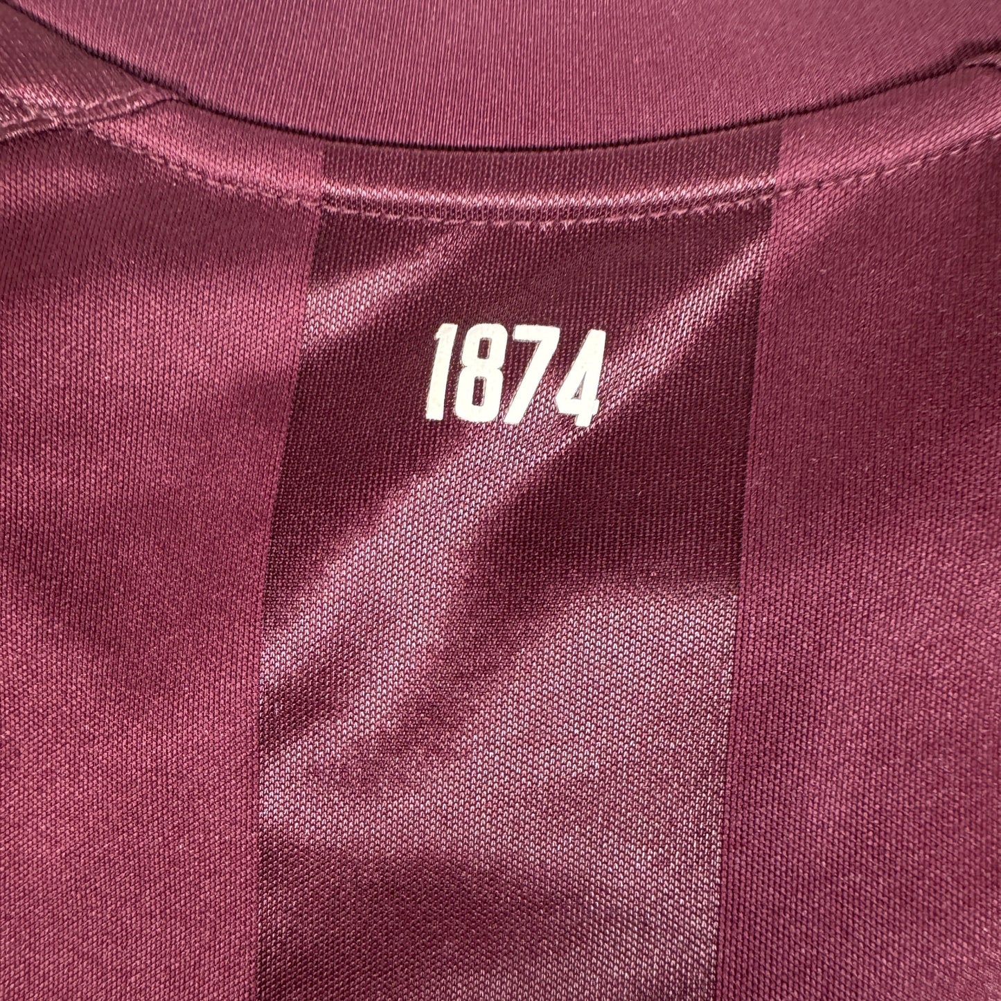 Heart of Midlothian 2024/2025 Home Shirt Medium