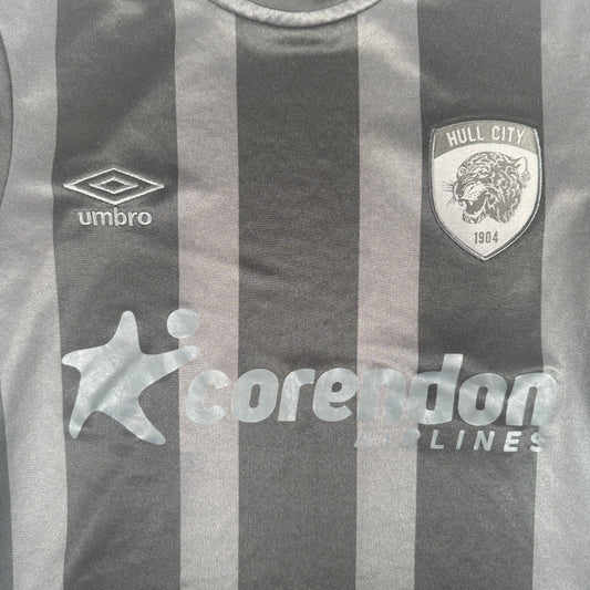 Hull City 2022/2023 Third Football Shirt Small
