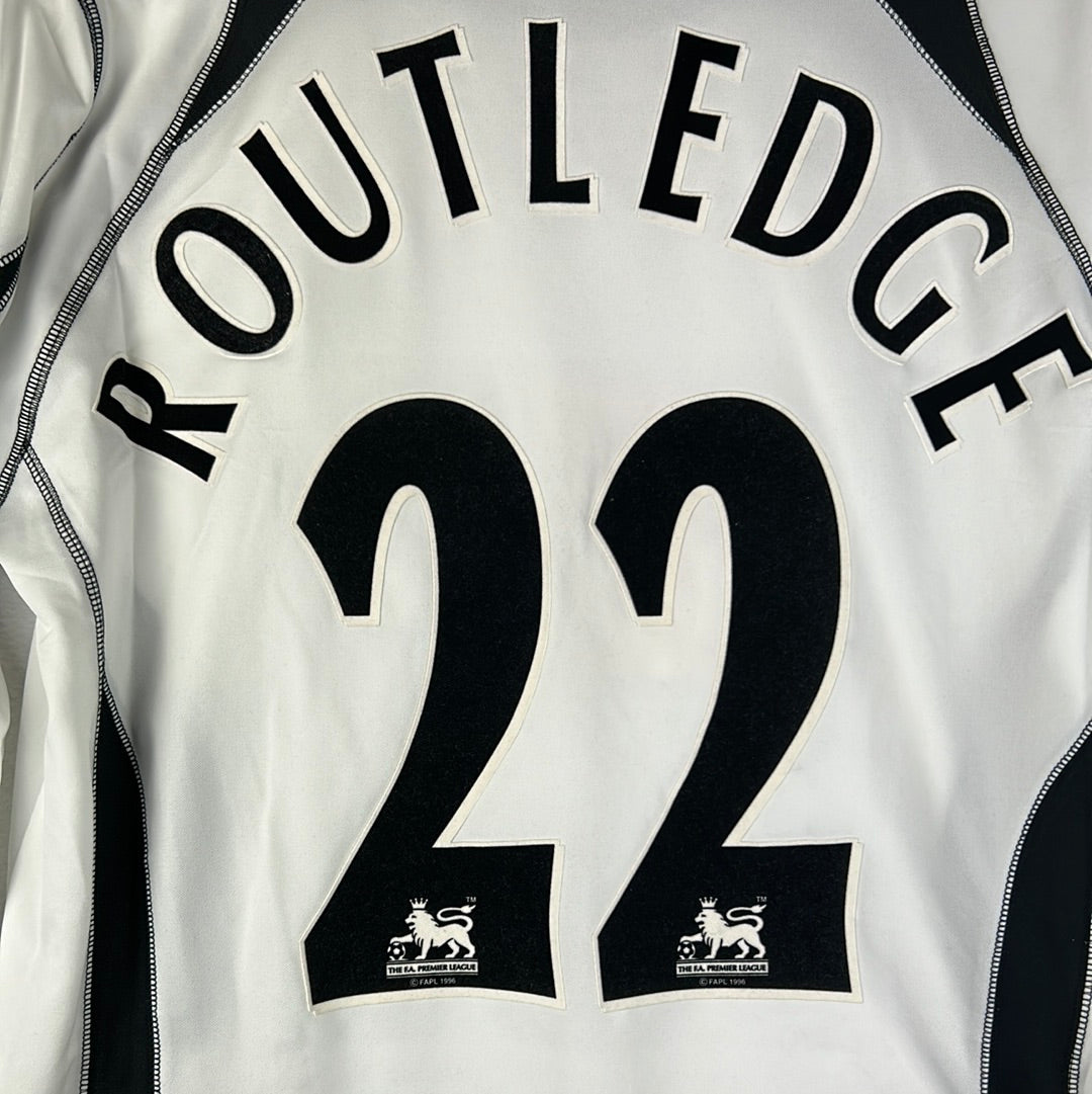 Fulham 2006/2007 Match Issued Home Shirt - Routledge 22