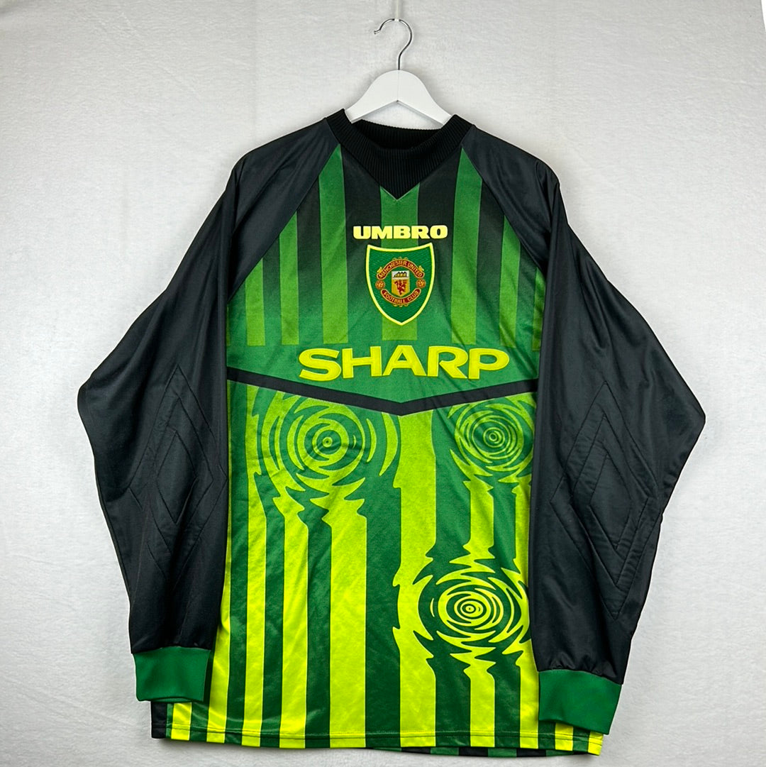 Manchester United 1997-1998-1999 Away Shirt - Medium - Beckham 7
