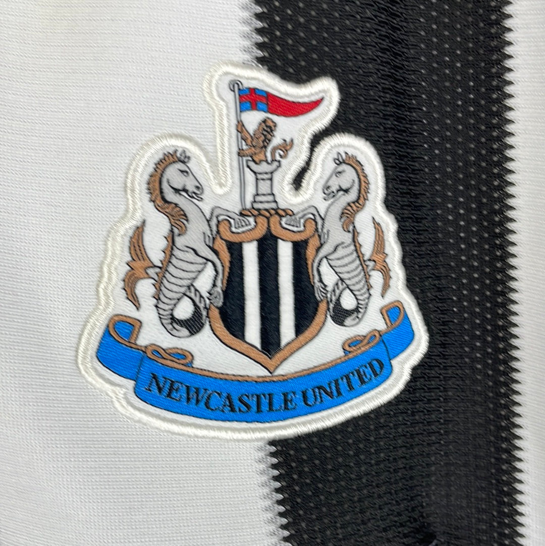 Newcastle United 2010/2011 Long Sleeve Home Shirt - XXL - Excellent Condition