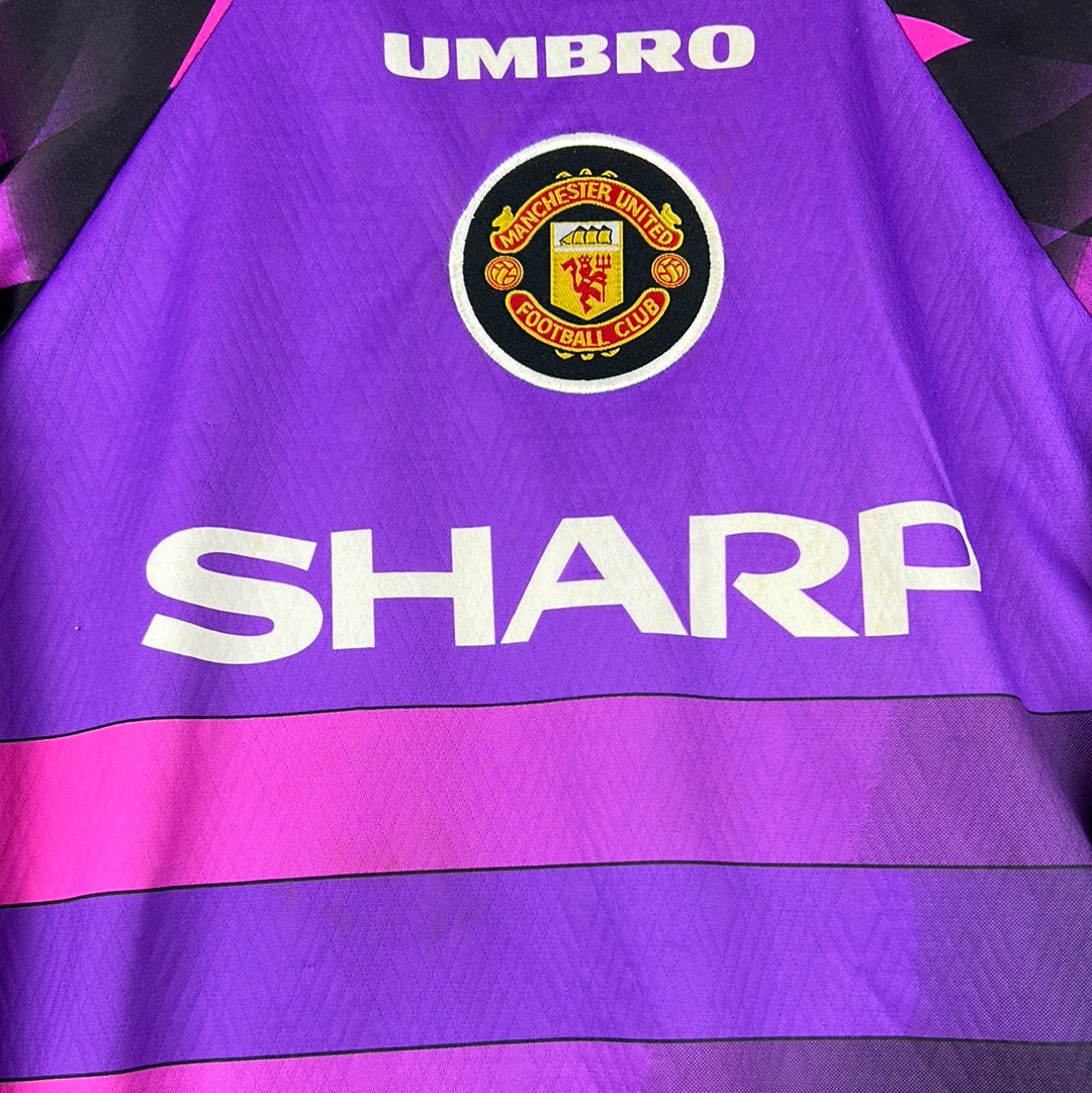 Manchester United 1996/1997 Away Goalkeeper Shirt - Large Adult - Very Good Condition