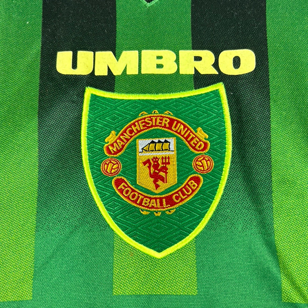 Manchester United 1997/1998 Home Goalkeeper Shirt - Extra Large Adult