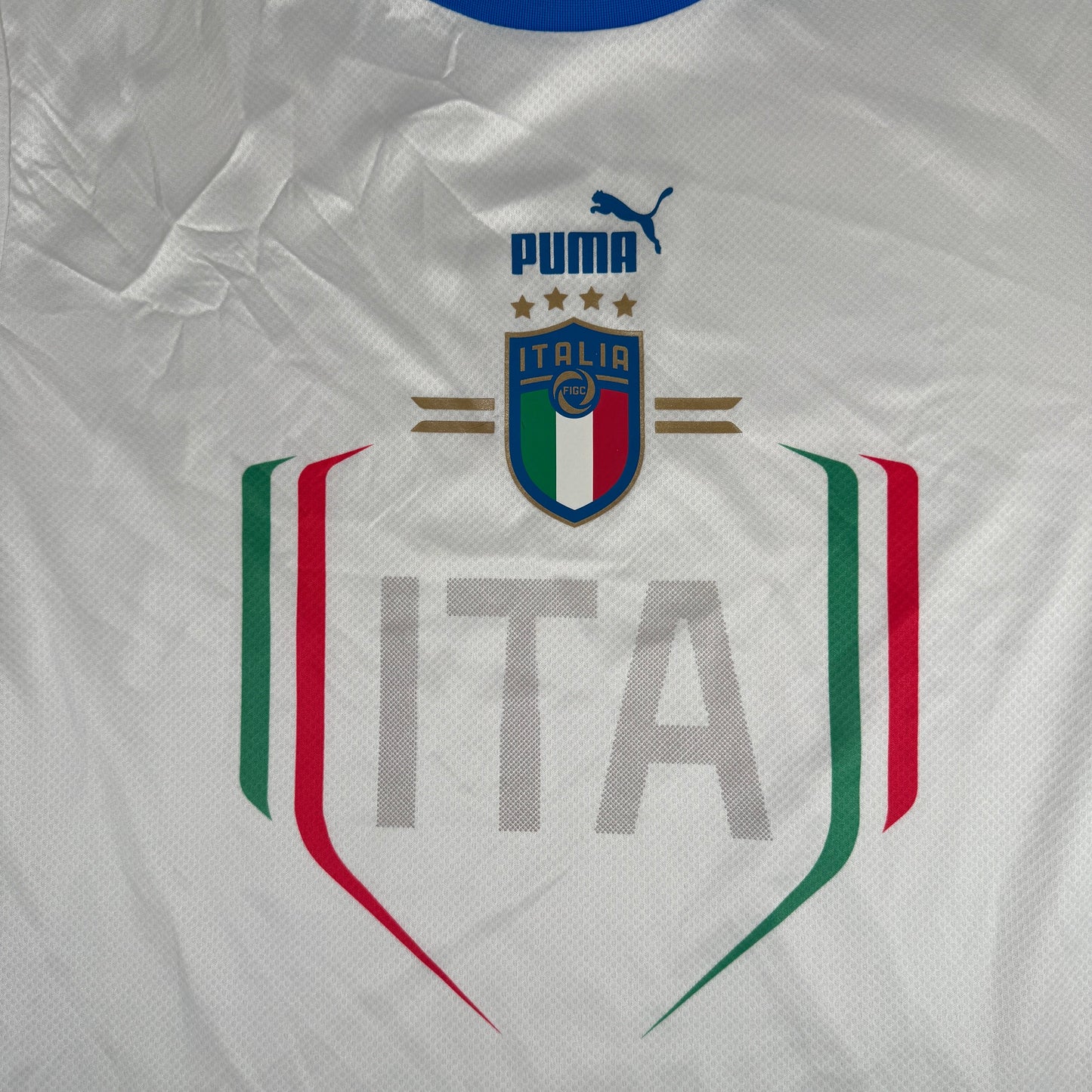 Italy 2022/2023 Away Football Shirt 2XL