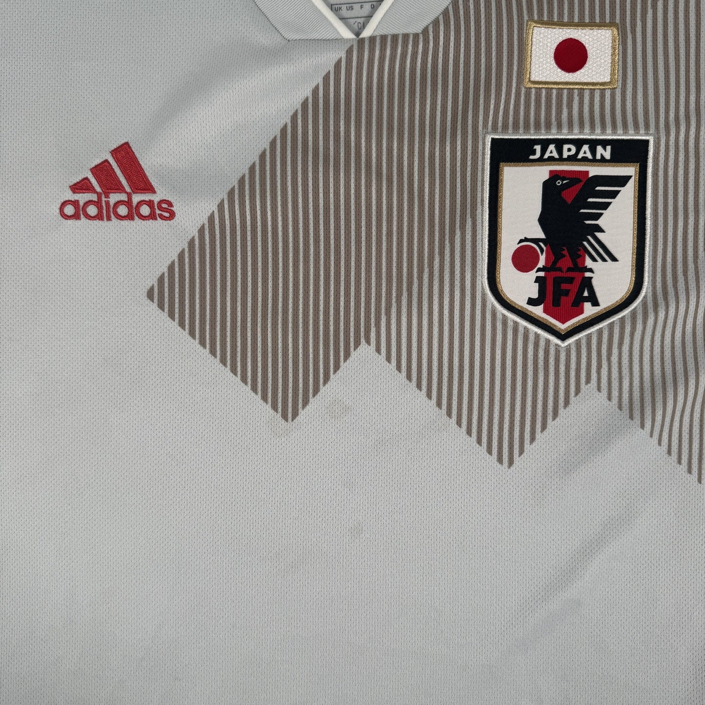 Japan 2018/2019/2020 Away Football Shirt Large