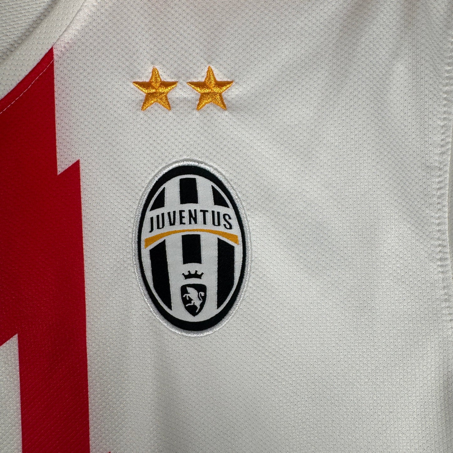 Juventus 2010/2011 Away Football Shirt Large