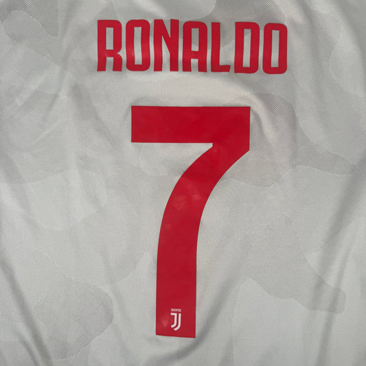 RONALDO 7 Juventus 2019/2020 Away Football Shirt Medium