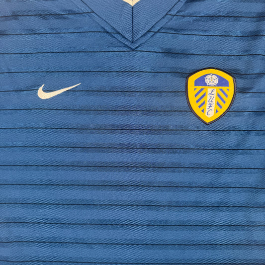 Leeds United 2001/2002 Training Football Shirt Small