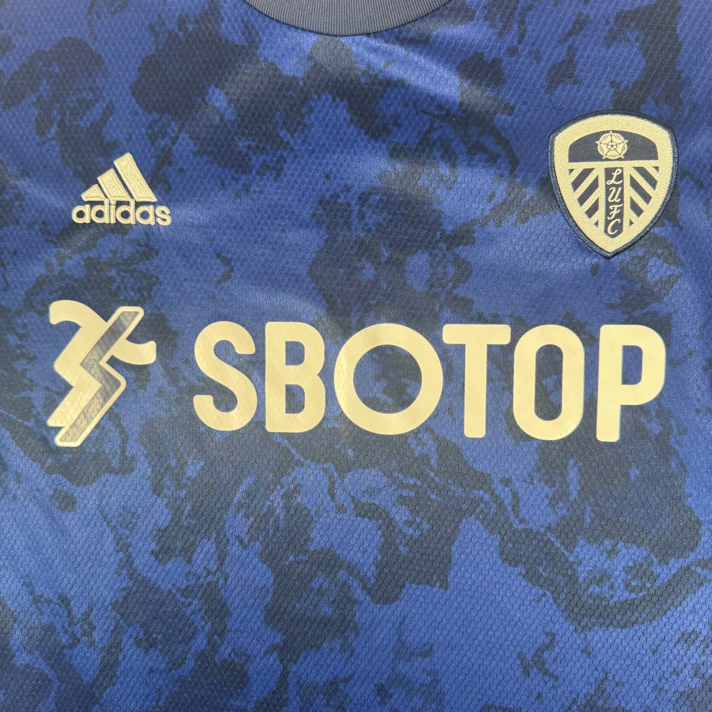 Leeds United 2021/2022 Away Football Shirt 3XL
