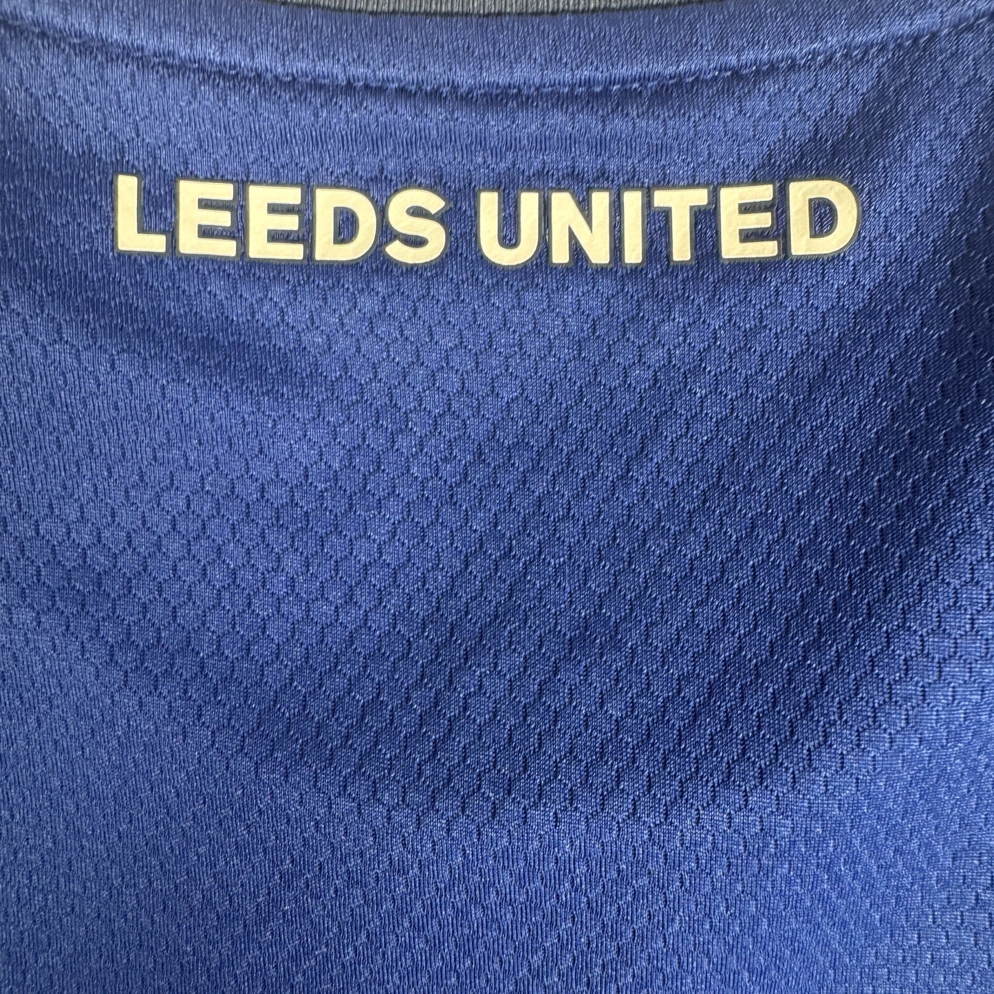 Leeds United 2021/2022 Away Shirt Women's Large