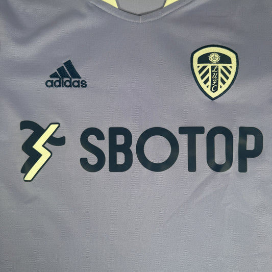 Leeds United 2021/2022 Third Football Shirt Small