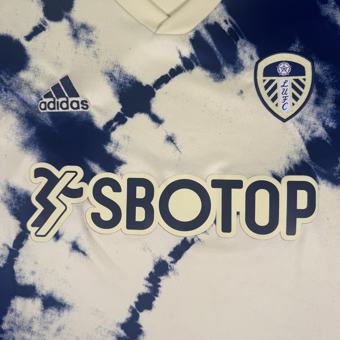 Leeds United 2022/2023 Away Shirt XXL