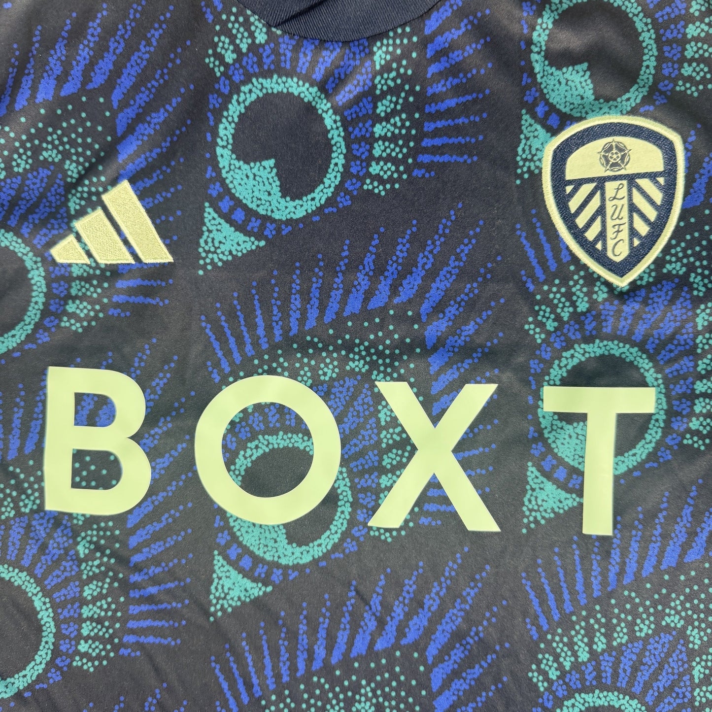 Leeds United 2023/2024 Away Shirt XL