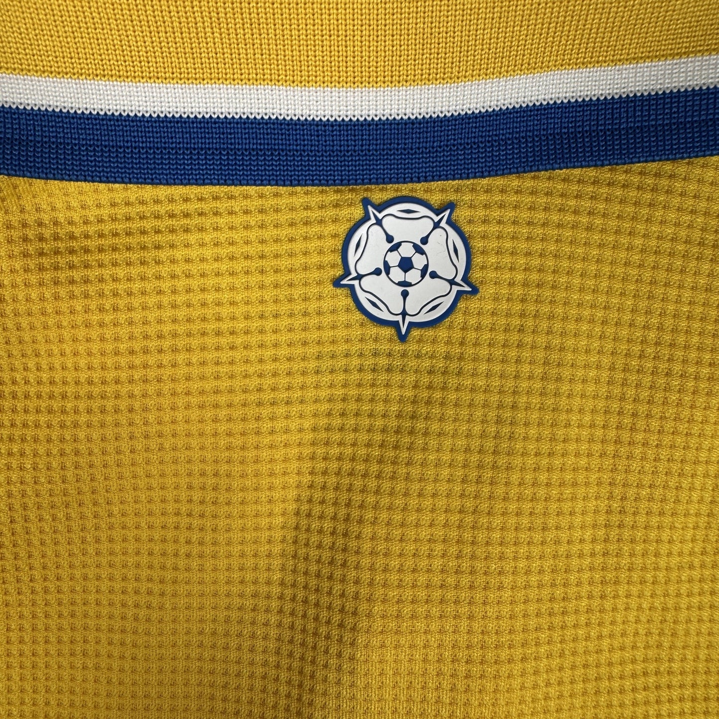 Leeds United 2024/2025 Away Shirt Small