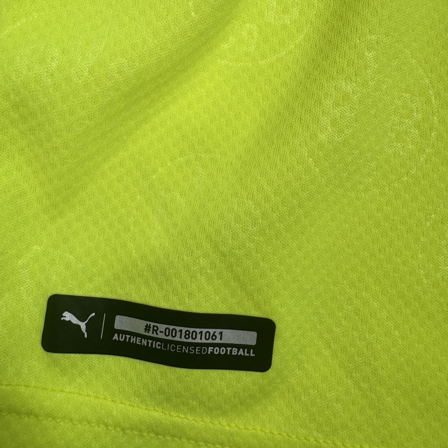 Borussia Dortmund 2021/2022 Third Football Shirt 3XL