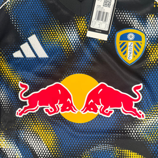Leeds United 2025/2026 Third Football Shirt Medium BNWT