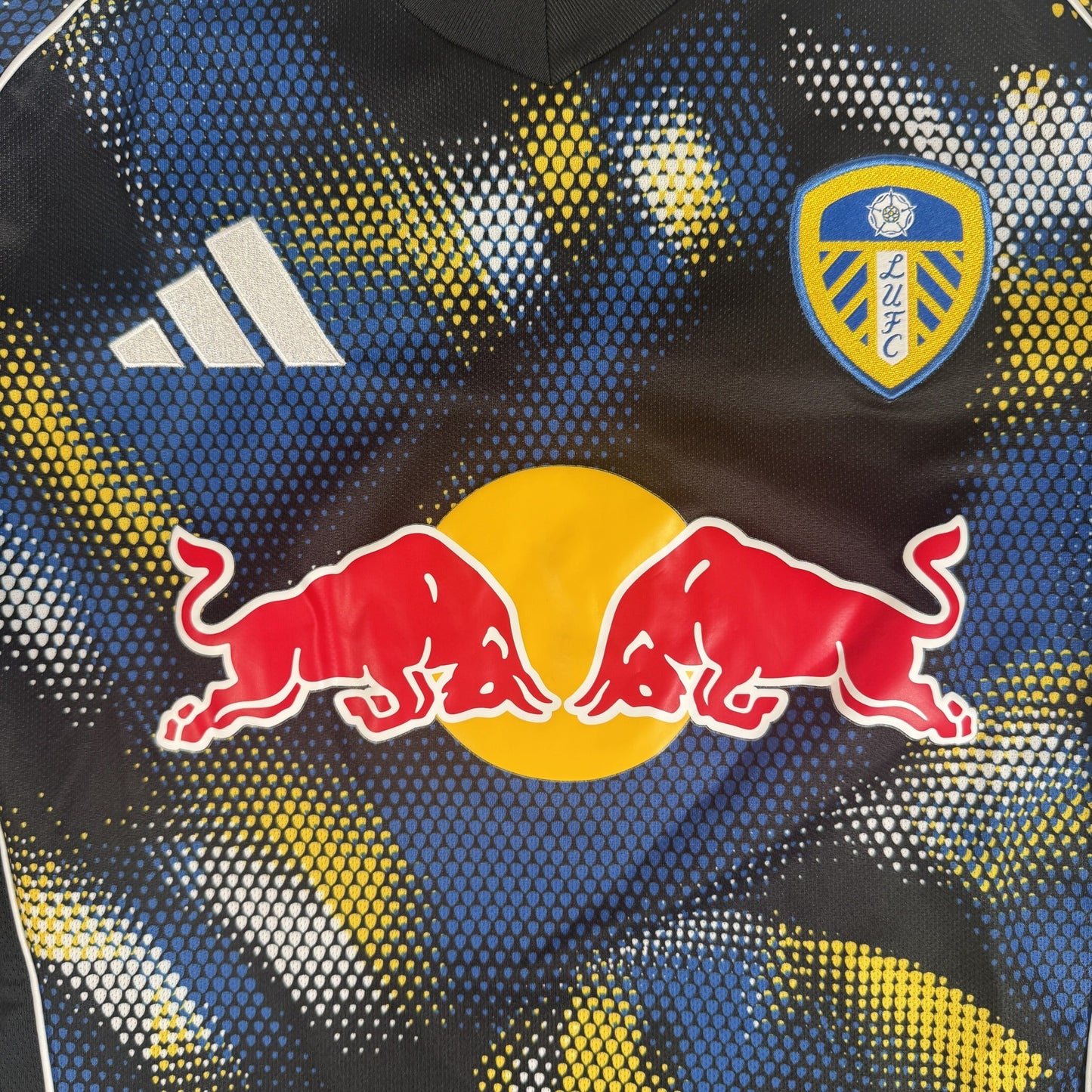 Leeds United 2025/2026 Third Shirt Medium