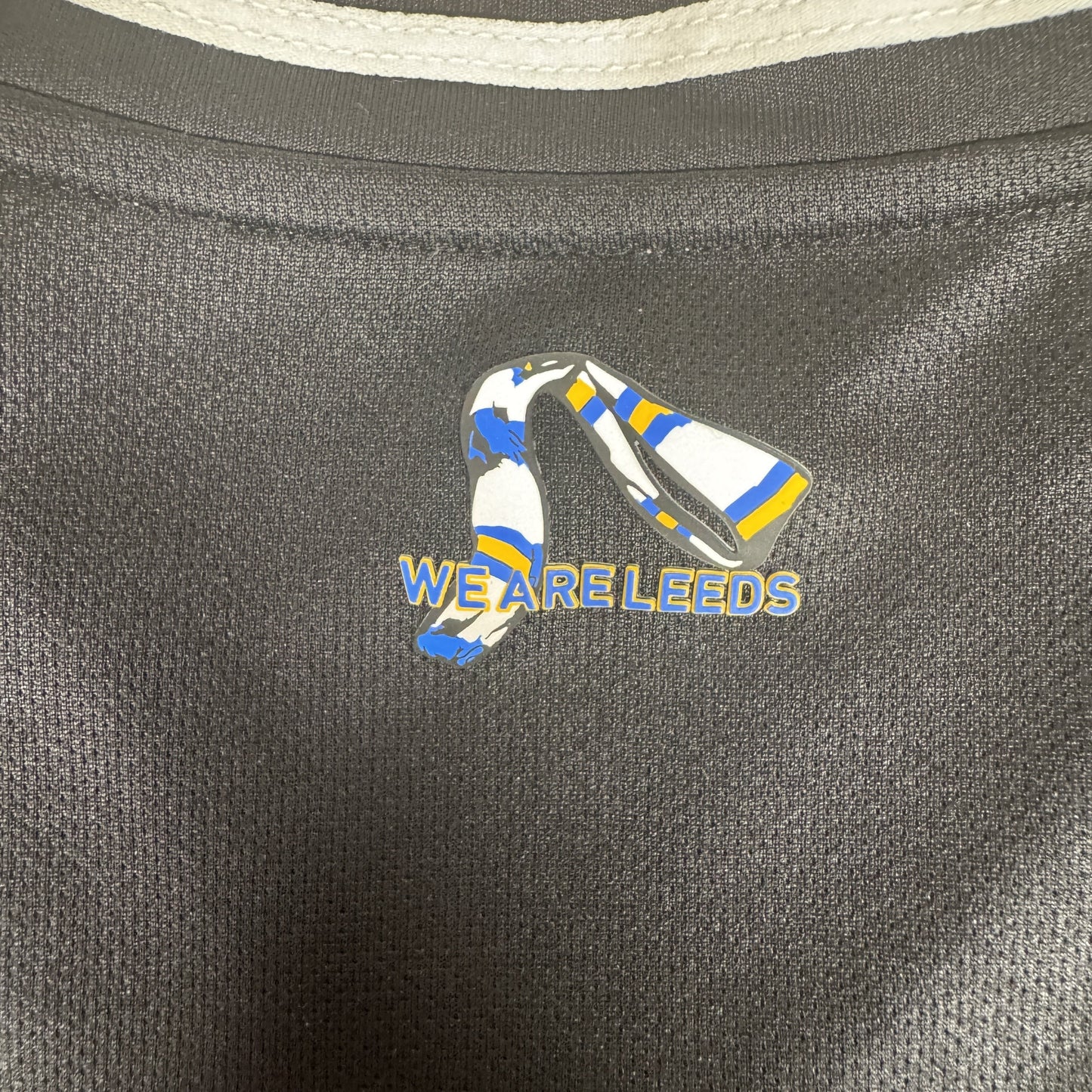 Leeds United 2025/2026 Third Football Shirt XL