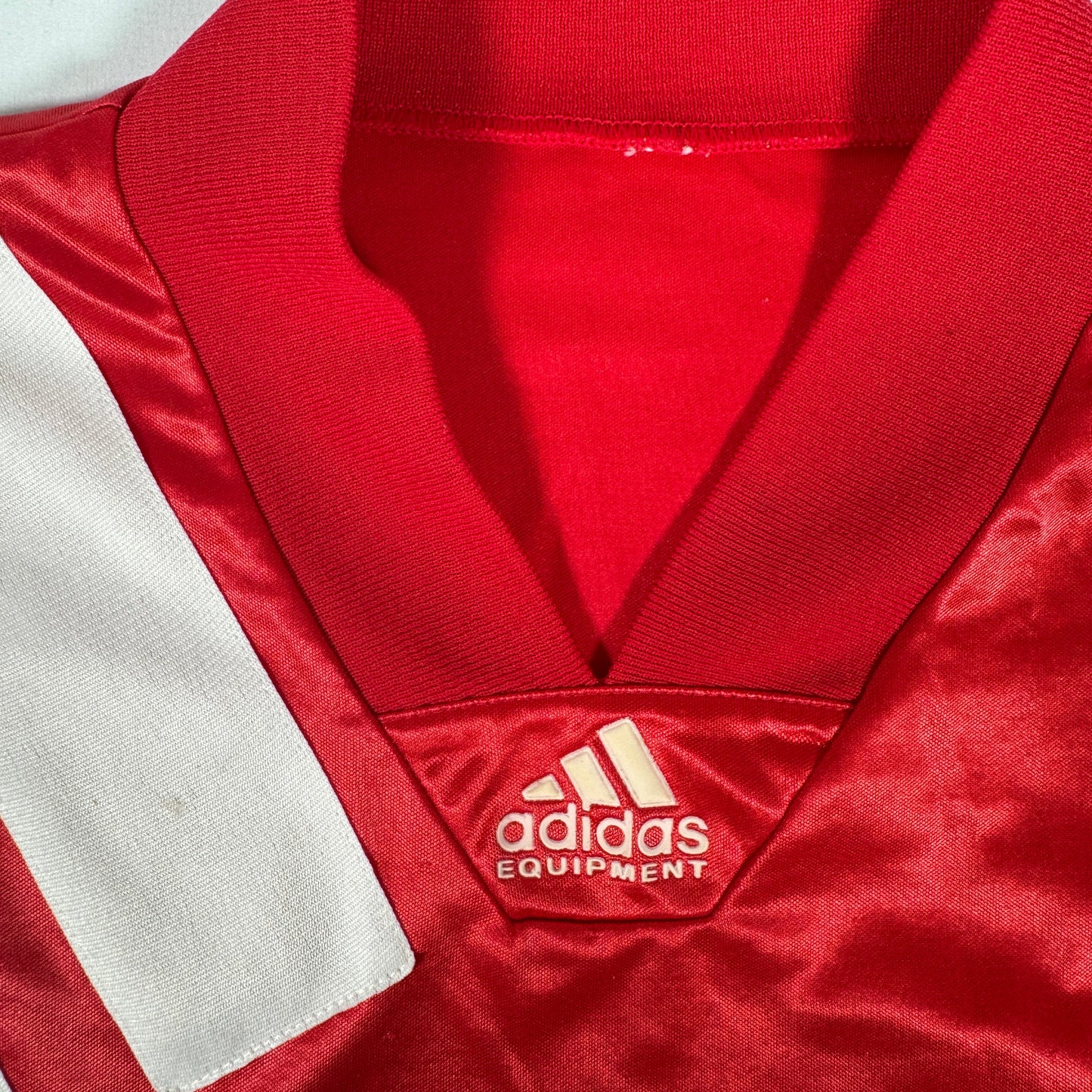 Liverpool 1992/1993 Home Football Shirt Large