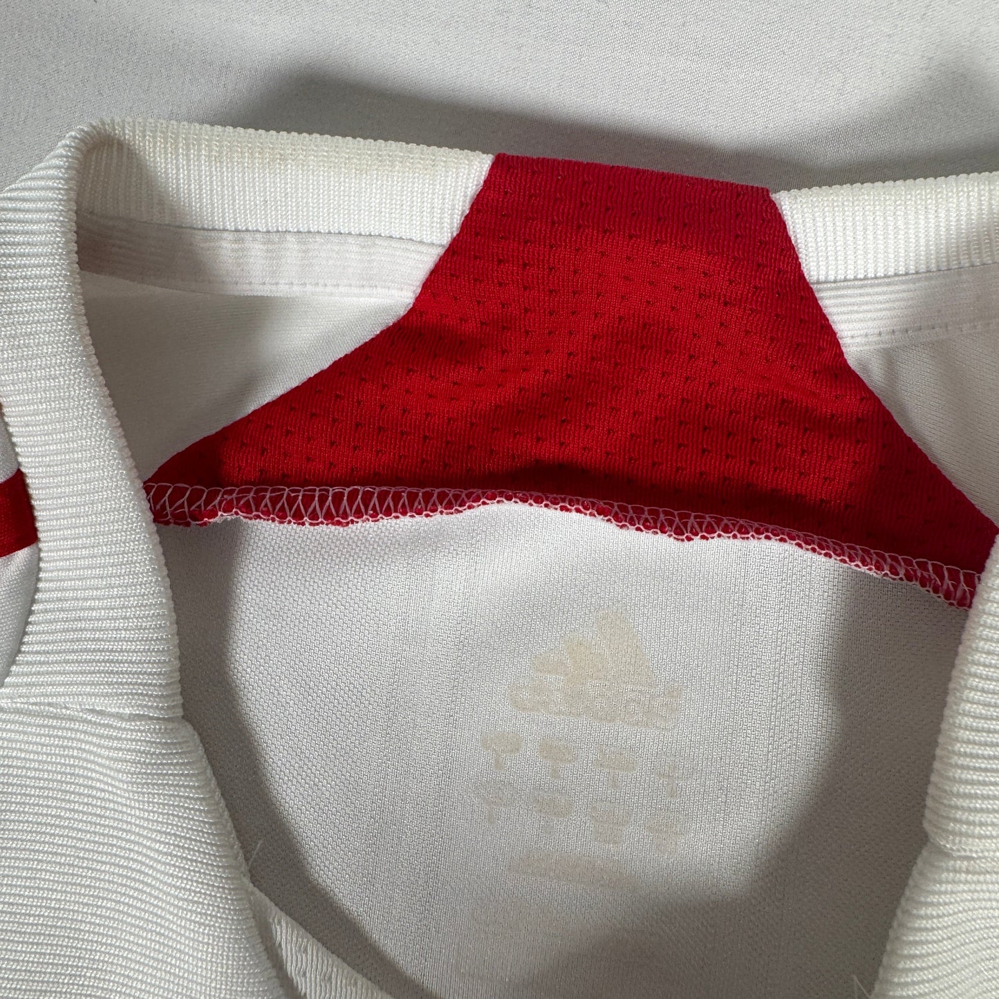Liverpool 2007/2008 Away Football Shirt Large