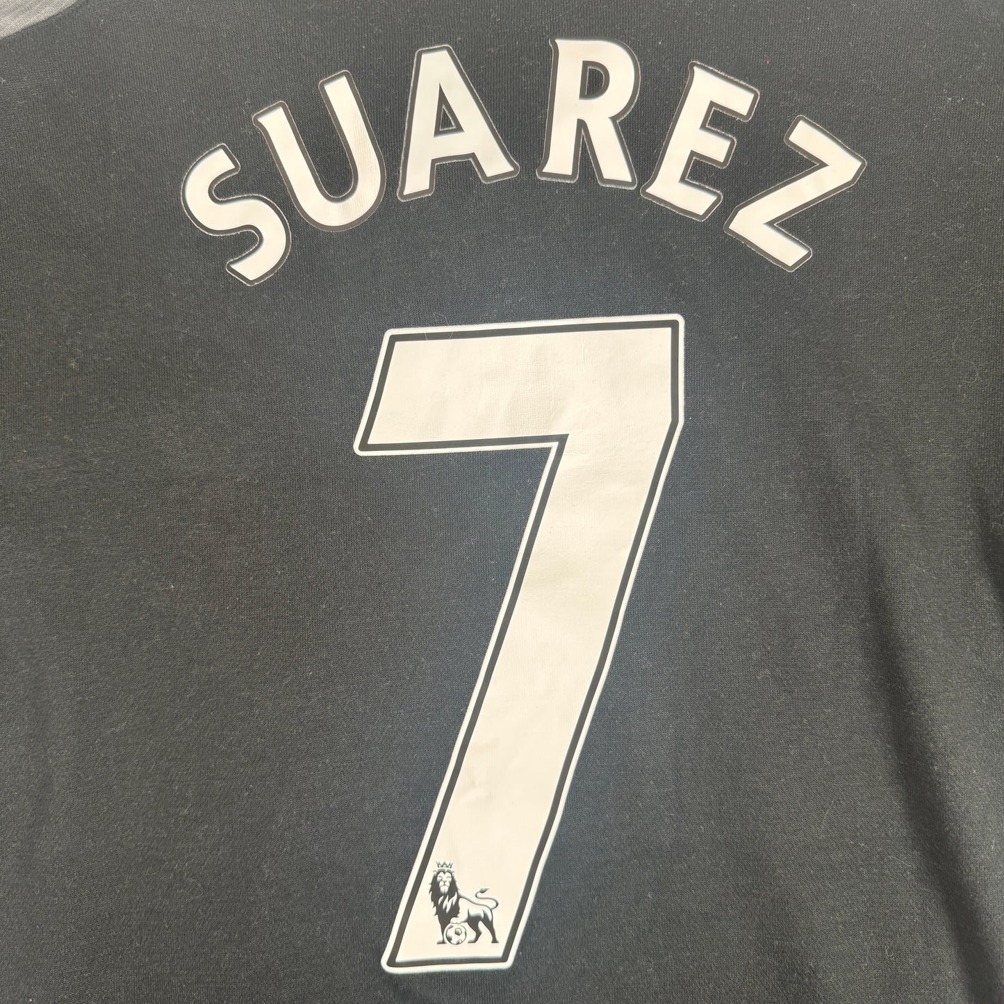 Liverpool 2012/2013 Away Football Shirt Large SUAREZ 7
