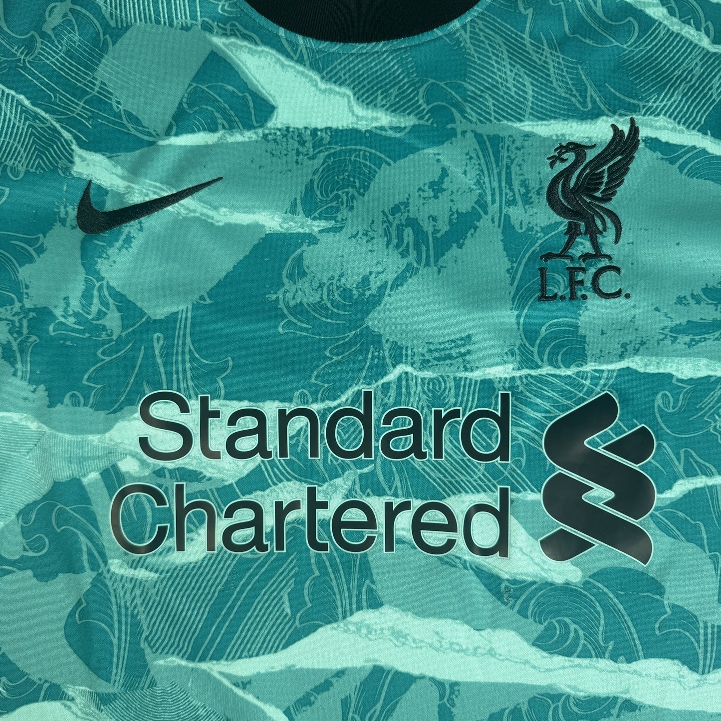 Liverpool 2020/2021 Away Football Shirt Medium