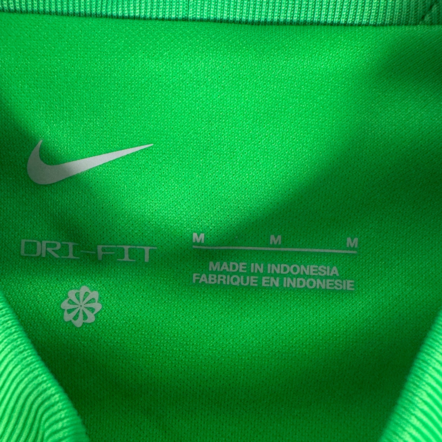 Liverpool 2021/2022 Goalkeeper Shirt Medium