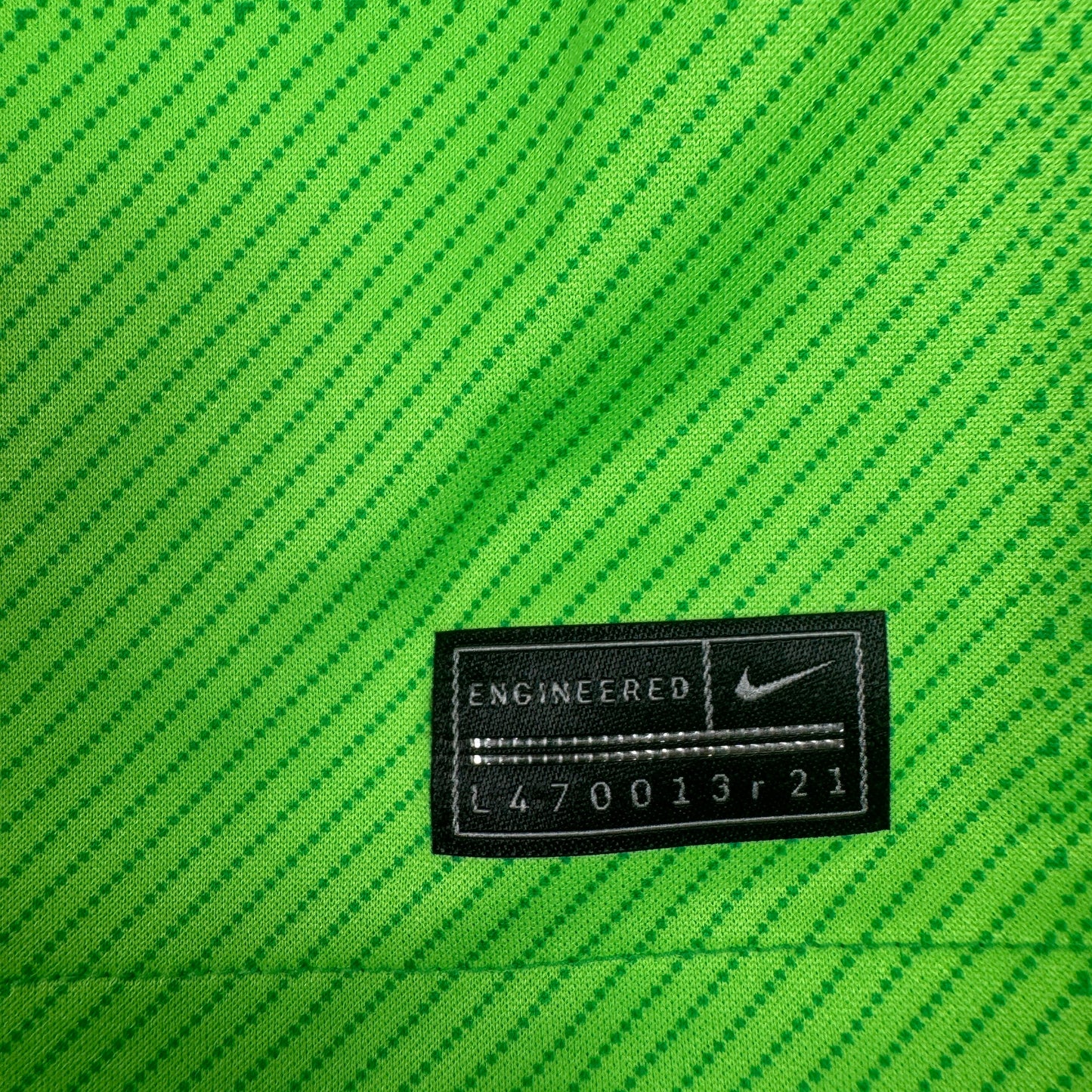 Liverpool 2021/2022 Goalkeeper Shirt Medium
