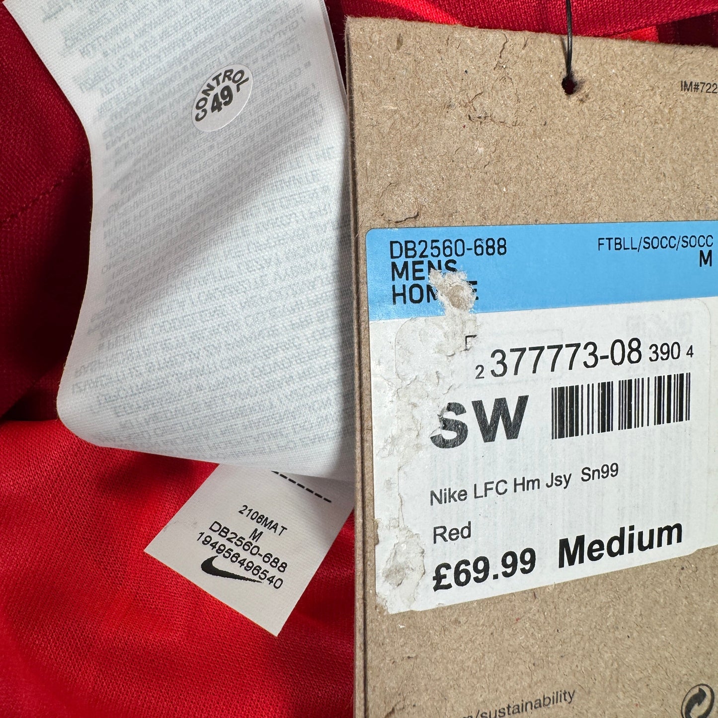Liverpool 2021/2022 Home Shirt Medium BNWT