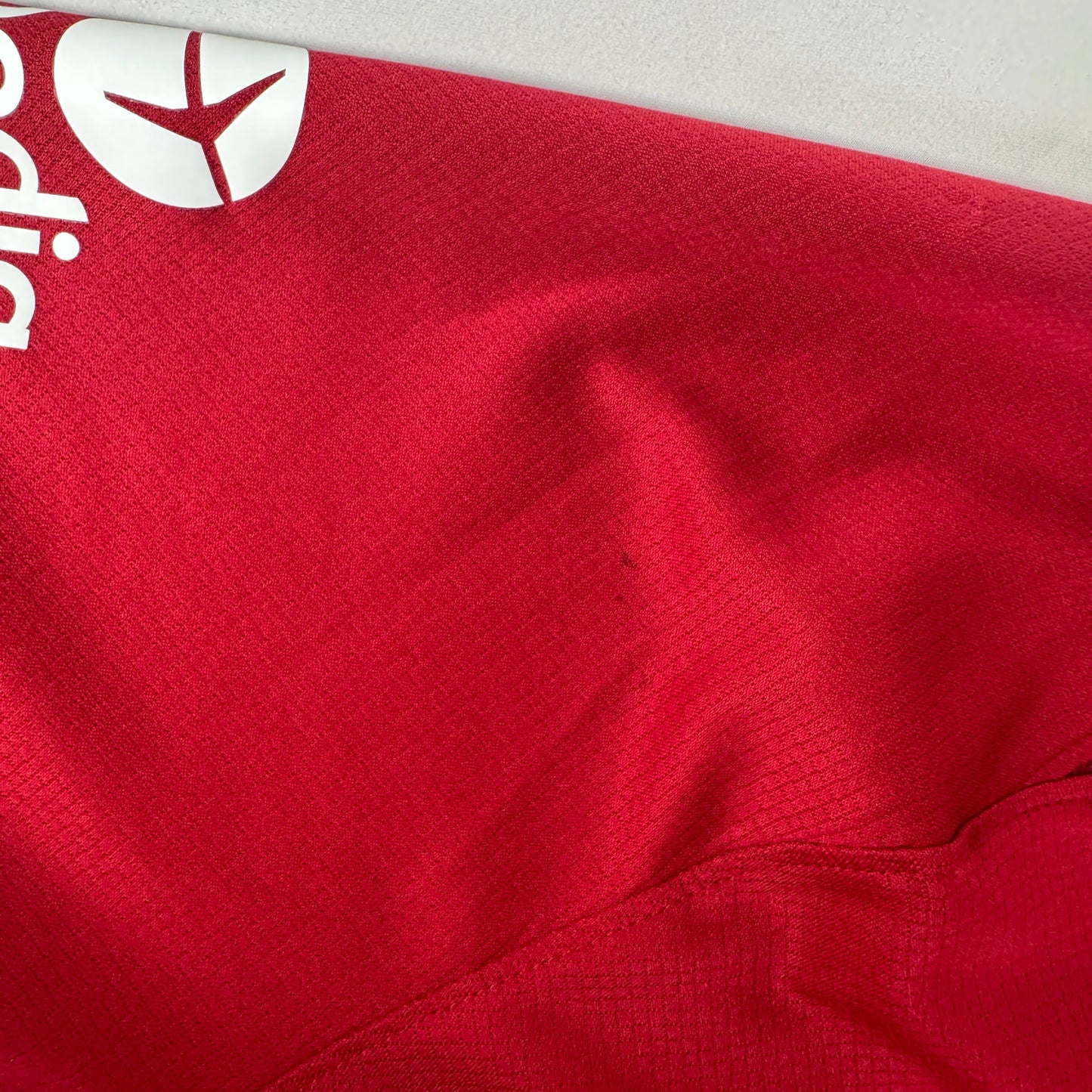 Liverpool 2022/2023 Home Football Shirt Large