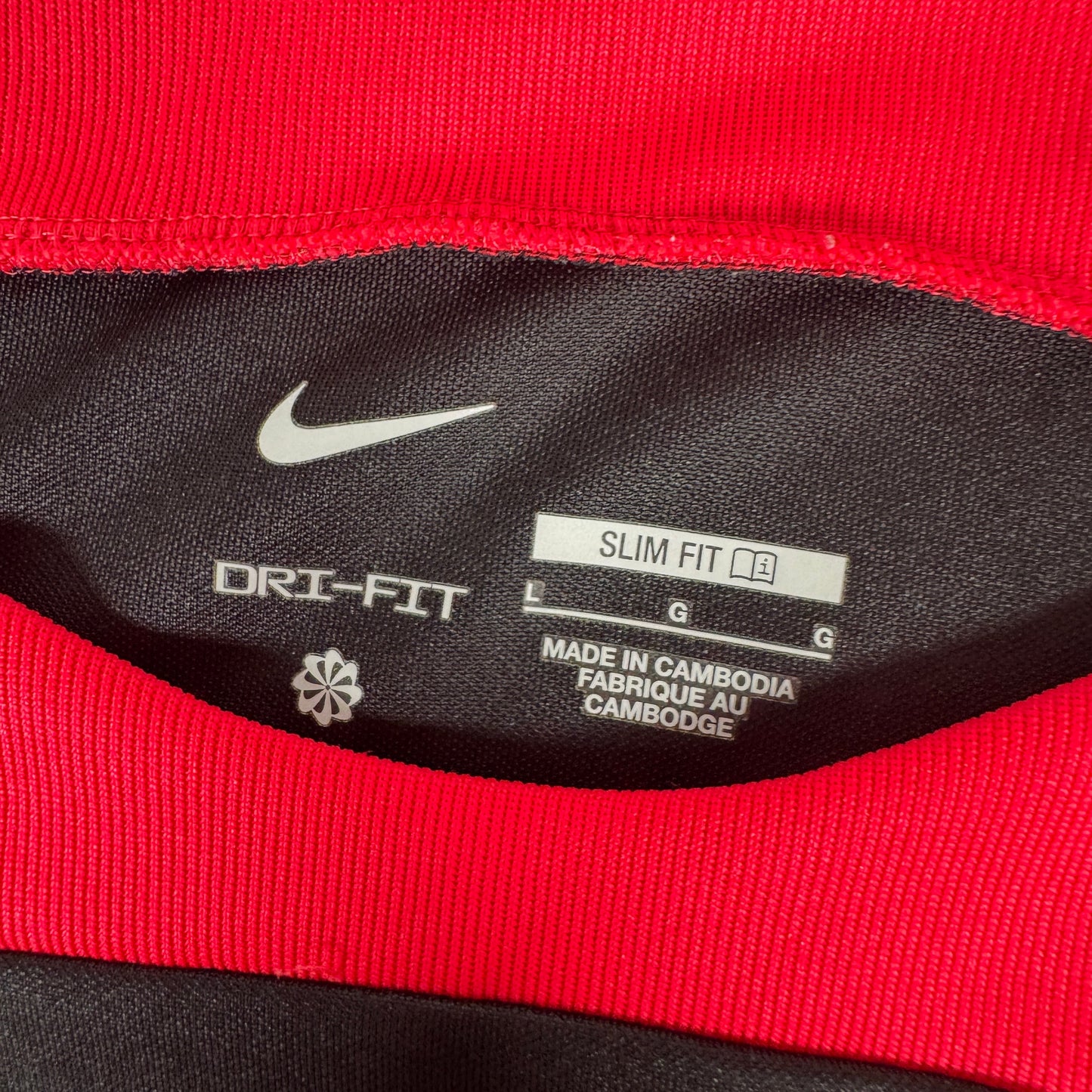 Liverpool 2022/2023 Strike Performance Training Football Shirt Large