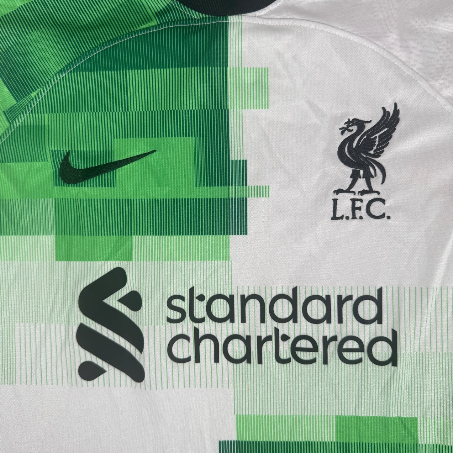 Liverpool 2023/2024 Away Football Shirt Medium