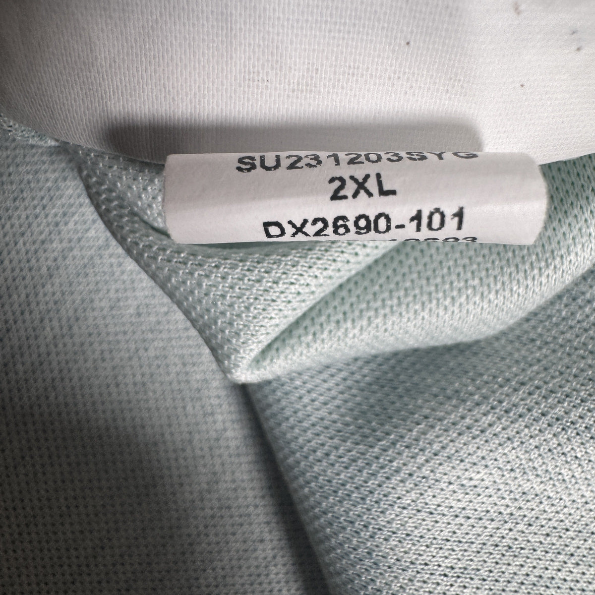 Liverpool 2023/2024 Away Shirt XXL