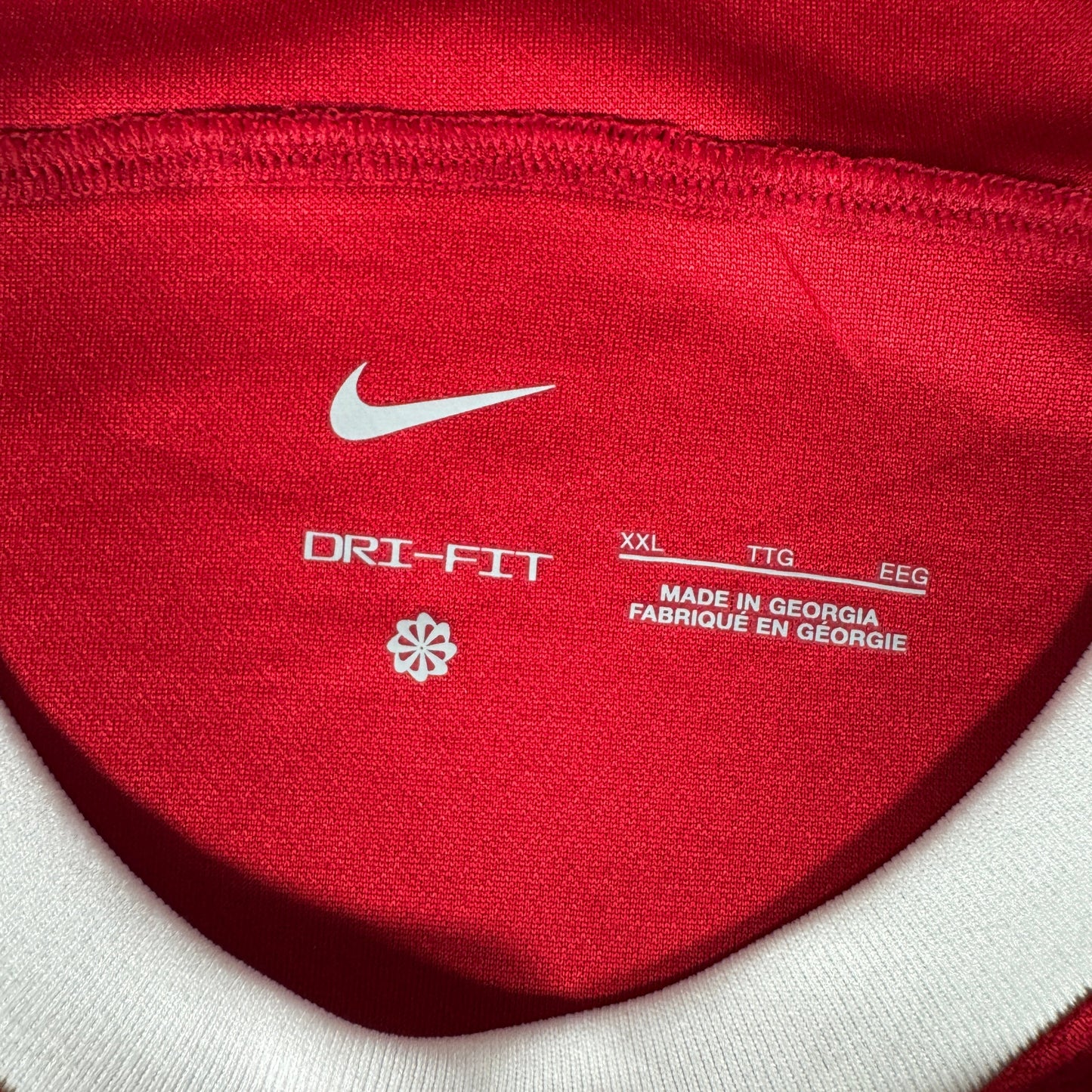 Liverpool 2023/2024 Home Football Shirt 2XL