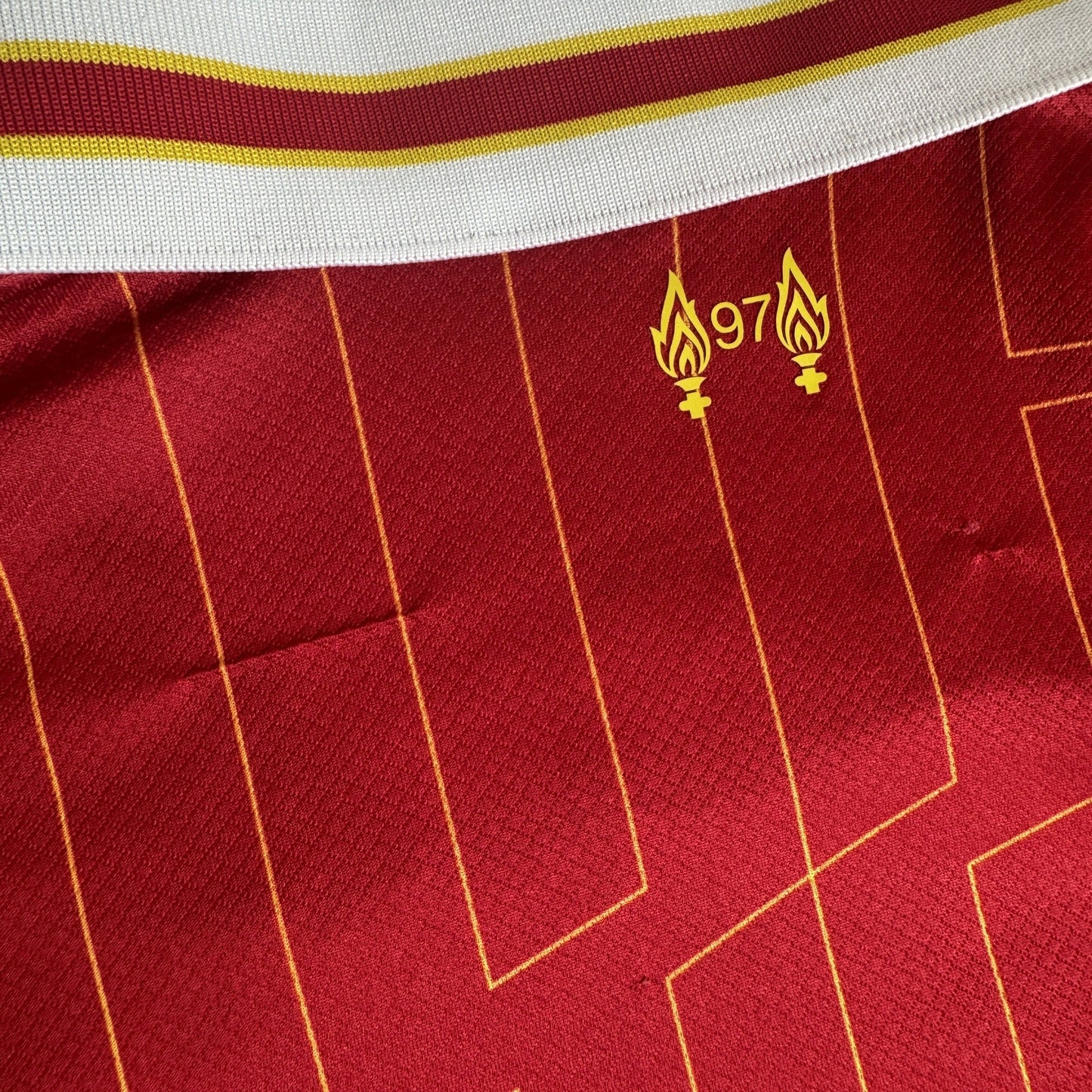 Liverpool 2024/2025 Home Shirt Large