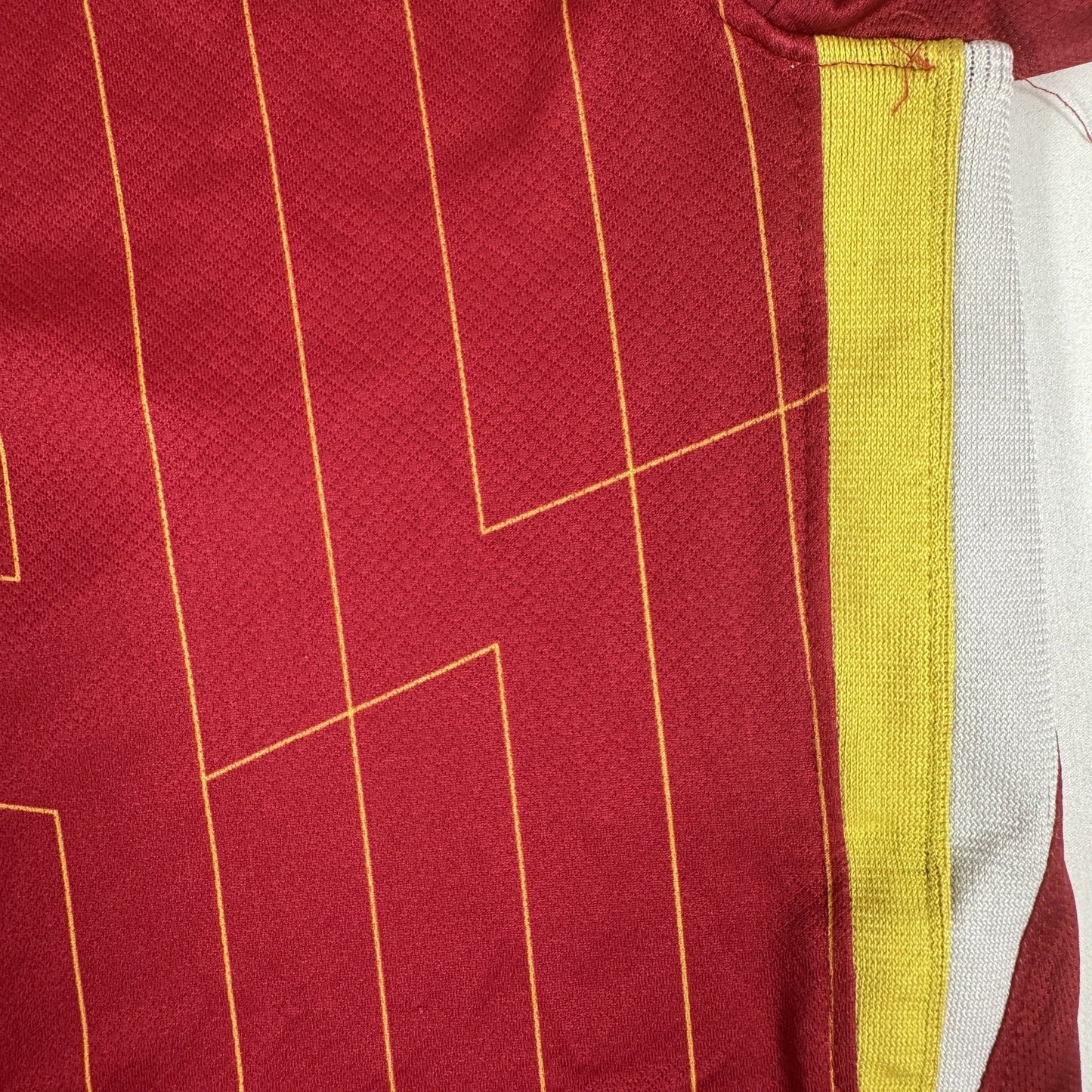 Liverpool 2024/2025 Home Shirt Medium