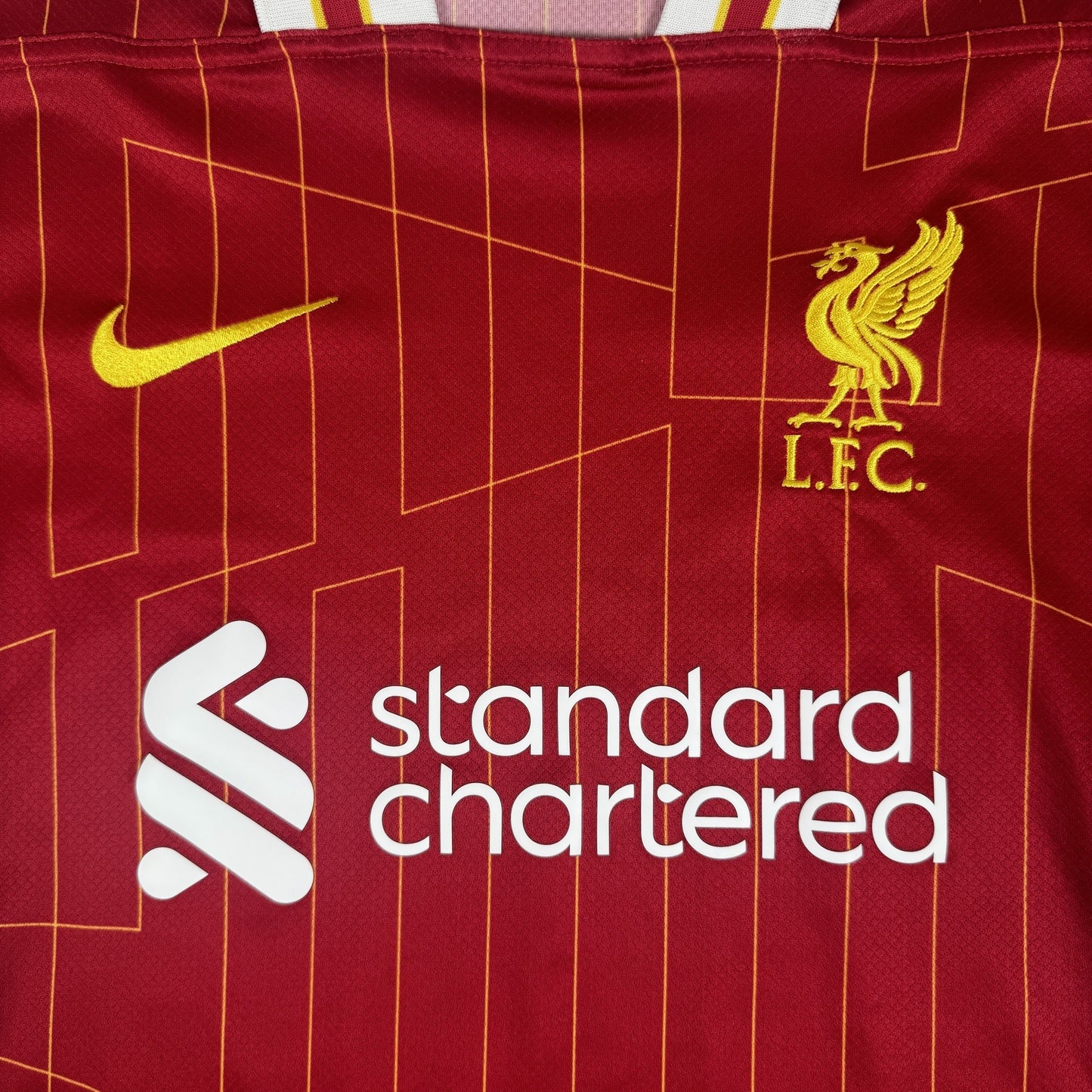 Liverpool 2024/2025 Home Football Shirt Medium