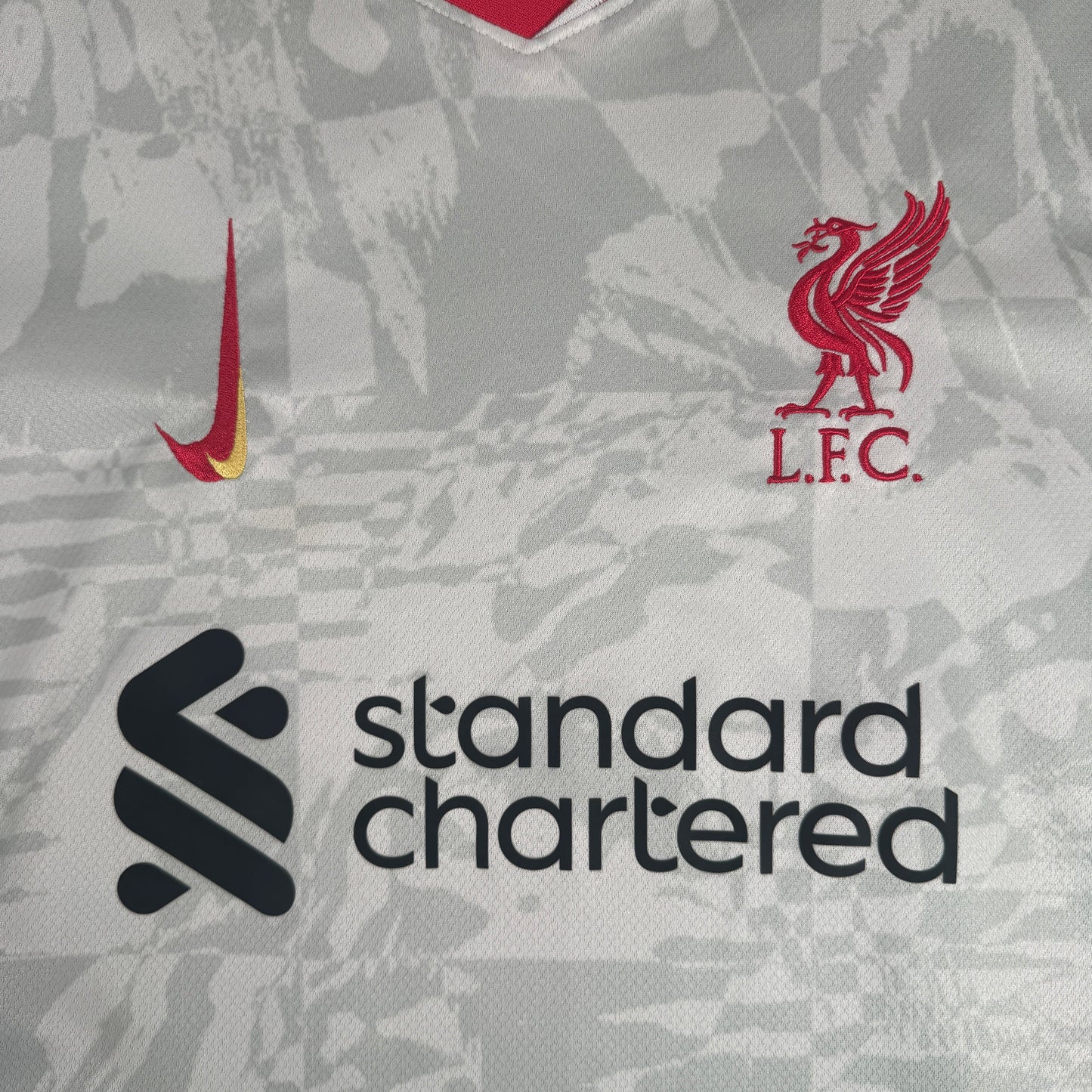 Liverpool 2024/2025 Third Football Shirt Small