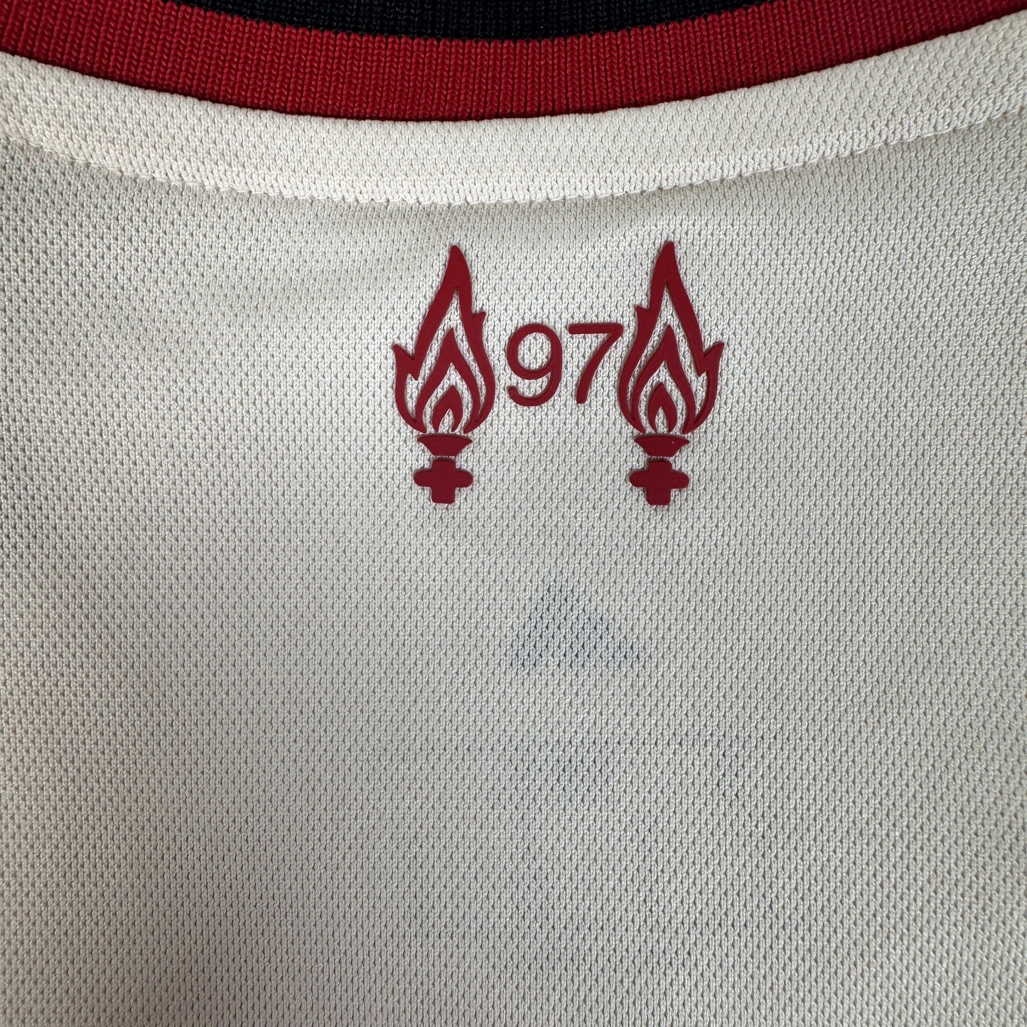 Liverpool 2025/2026 Away Shirt Small