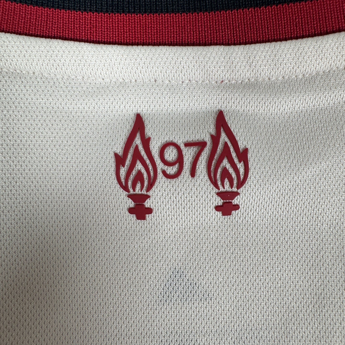 Liverpool 2025/2026 Away Football Shirt XXL